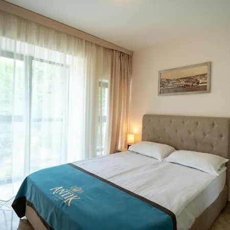 Appartement Antik Baltsjik